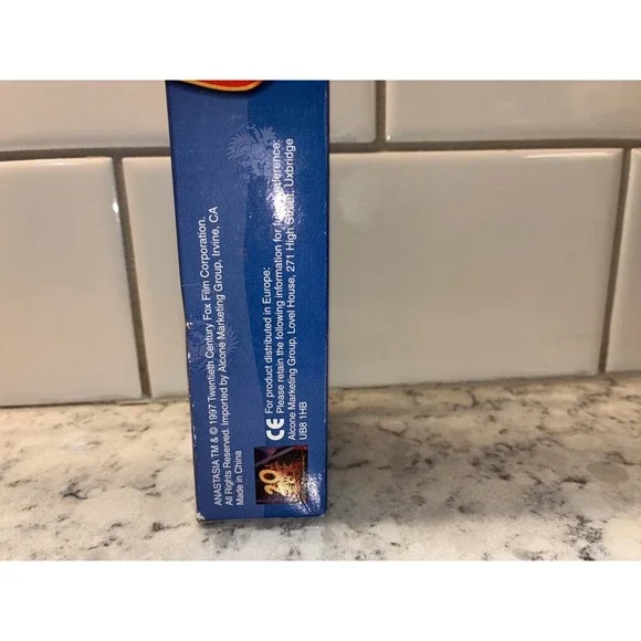 1997 Anastasia Doll 20th Century Fox Presentation Purple Dress Galoob - Picture 3 of 4